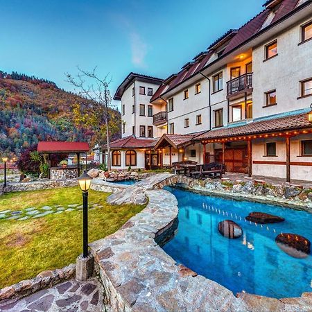 Хотел Смолена Smilyan  Exterior foto